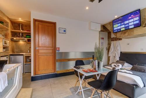 Apartamento Le Mignon - Topdestination-dijon (jacuzzi)***