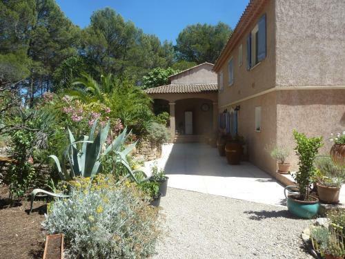 La Grande Villa Des Oliviers