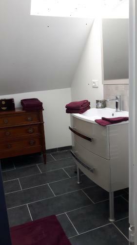Bed & Breakfast La Long�re Des Glycines