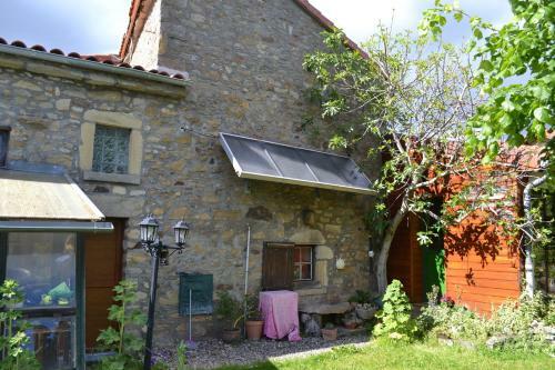 Bed & Breakfast Studio Ind�pendant Dans Maison � La Campagne