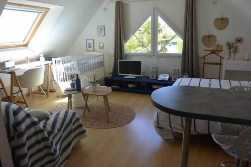 Apartamento Studio Meubl� Pr�s Des Plages Du D�barquement