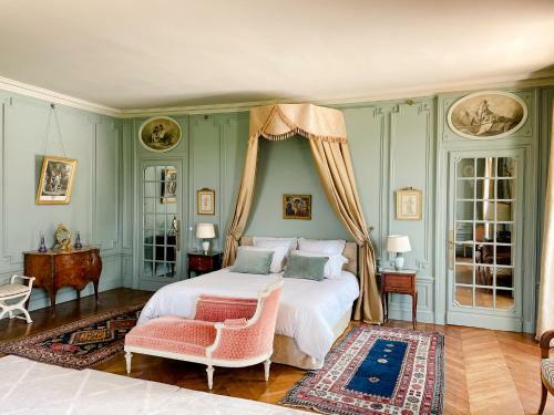 Hostal Ch�teau Du Domaine Du R�veillon