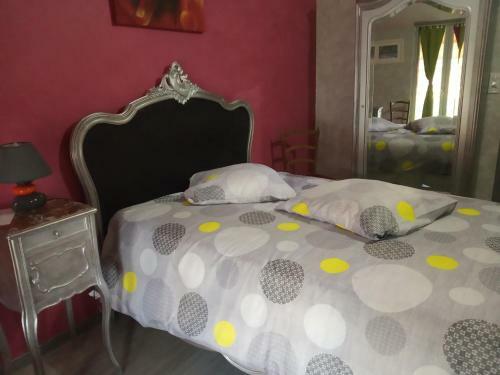 Hostal Les Attelages De La Fontaine