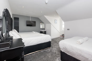 Hostal Westbourne Hotel - Guest House