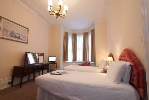 The Courtlands Hotel