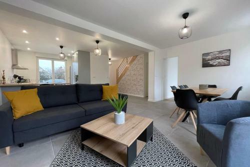 Stylish House Near Chambray-l�s-tours