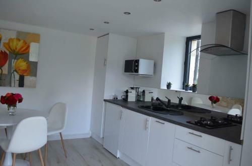 Le Pigeonnier De Ch�teau Picon