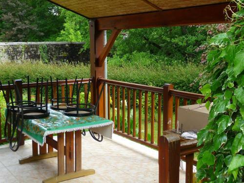 Bed & Breakfast Le Moulin D'eysus G�tes Et Chambres D'h�tes