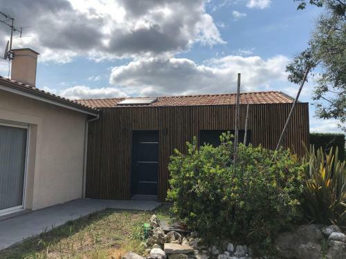 Apartamento T2 Ind�pendant Dans Maison Avec Piscine Proche Bordeaux