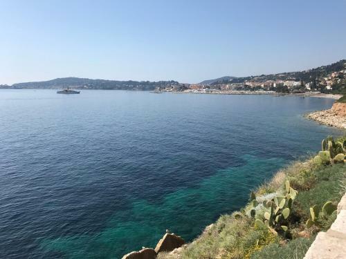 Apartamento Eze Bord De Mer Terrasse Plage A 6 Min