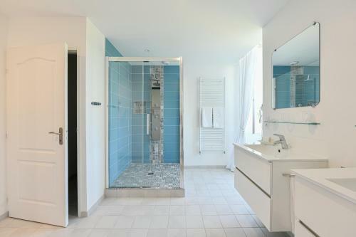 Hostal Chateau De Heaas