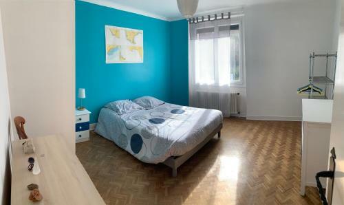 Grande Maison Avec Jardin Et Terrasse Priv�s