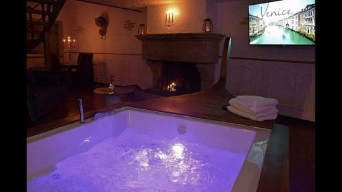 Hotel Le R�ve D'une Nuit Suite Venise