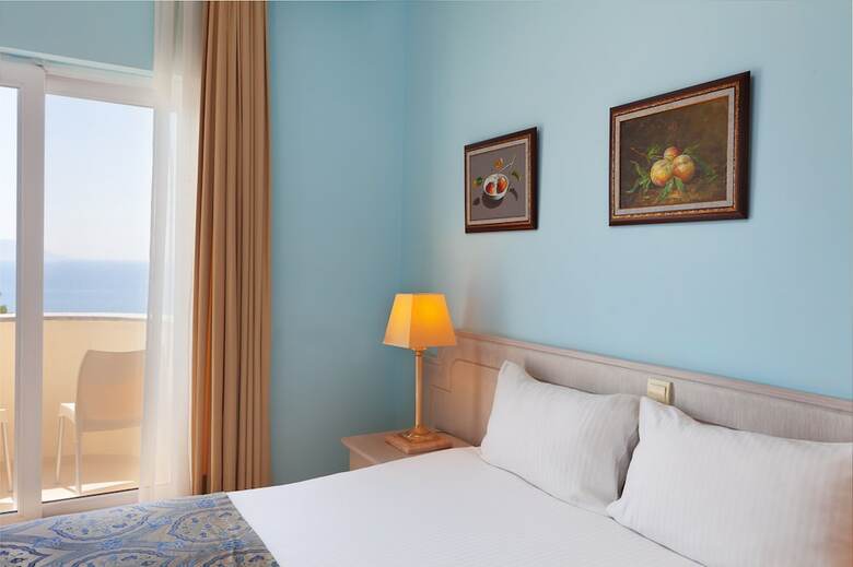 X Life Hotel Sarıgerme 15 - Adult Hotel