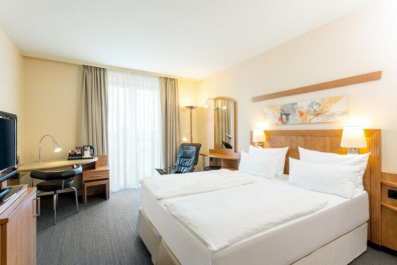 Hotel NH Hamburg Horn Rennbahn