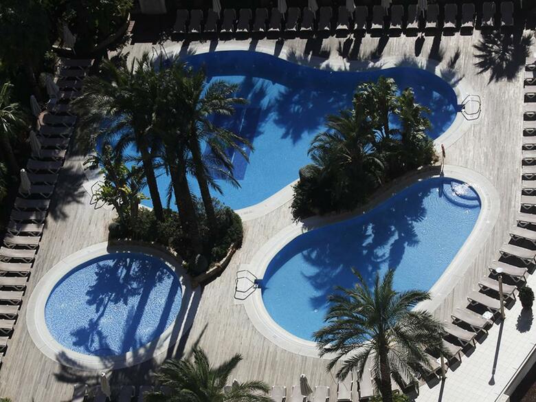 Apartamentos Ambar Beach