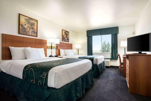 Hotel Oak Tree Inn
