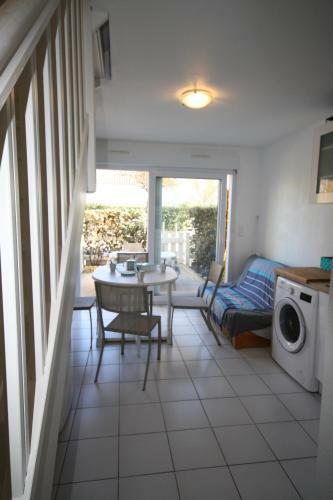 Villa Maisonnette Climatis�e Proche Mer Pour 4 Personnes Frontignan Plage 307