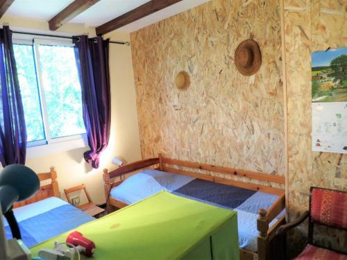 Holiday Home Castagney - Gem160
