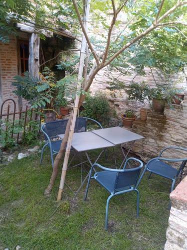 Bed & Breakfast La Lauze Et L'anguille