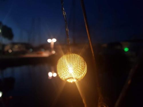 Joli Voilier De 6m Pour Exp�rience Insolite