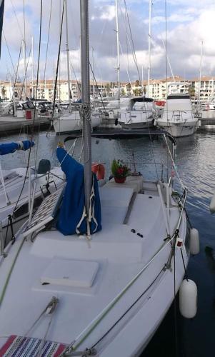 Joli Voilier De 6m Pour Exp�rience Insolite