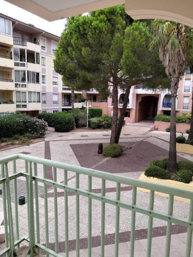 Apartamento Vue Sur Port Fr�jus