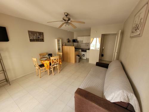 Apartamento Le Petit Cocon - Fr�jus Plage