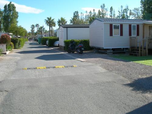 Camping Le Montourey � Fr�jus 83600