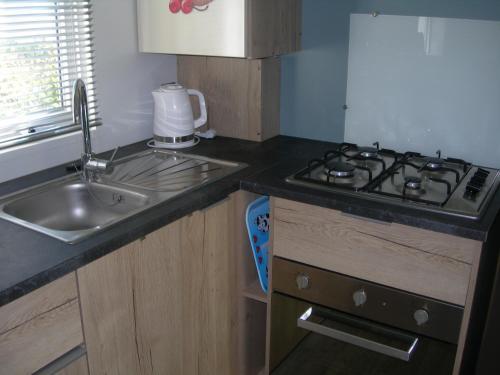 Camping Le Montourey � Fr�jus 83600