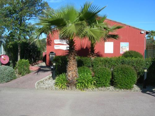 Camping Le Montourey � Fr�jus 83600