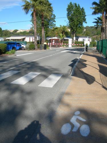 Camping Le Montourey � Fr�jus 83600