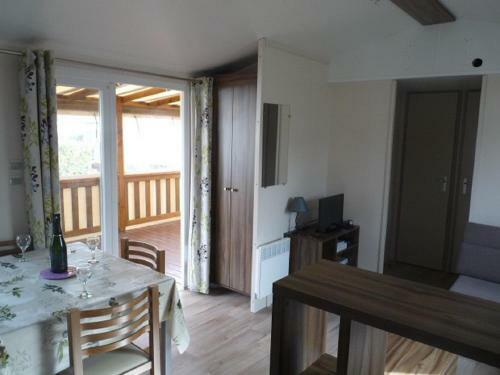 Mobile Home Ht De Gamme Climatis� Dans Le Camping **** De La R�serve