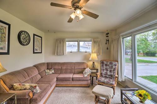 Quaint Polson Home With Mtn View Walk To Lake!