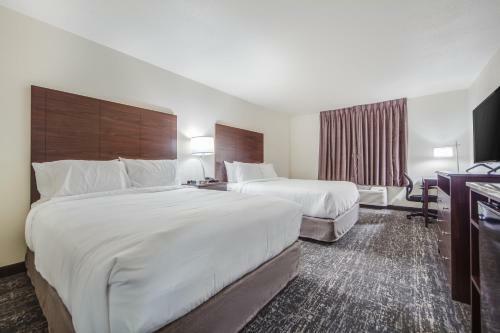 Cobblestone Hotel & Suites - Cozad