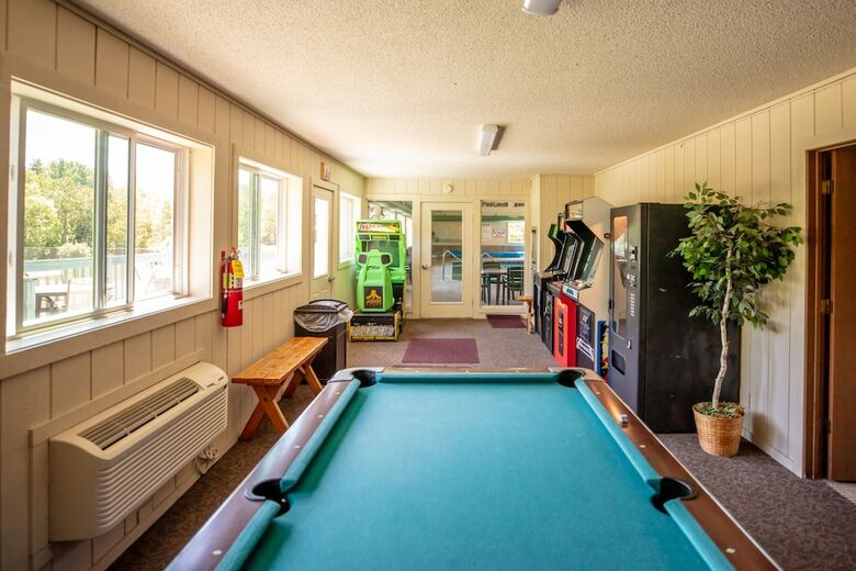 Hotel Parkwood Lodge