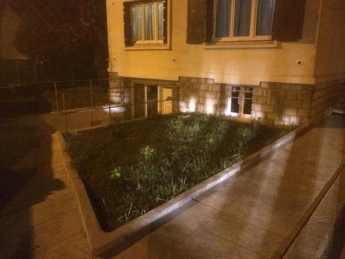 Hostal Appartements Charles De Gaulle