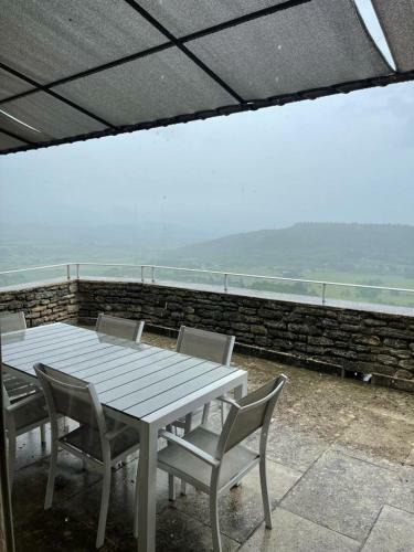 Maison A Gordes Centre 200m2 Terrasse Panoramique