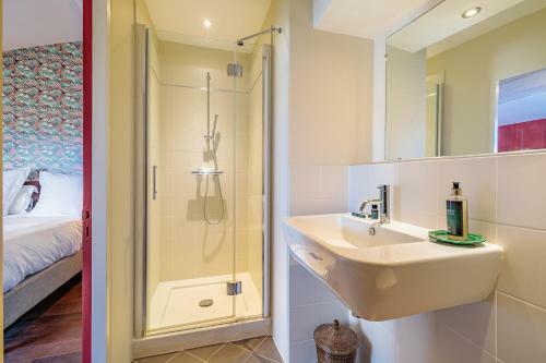 Hostal Le Clos De Gordes