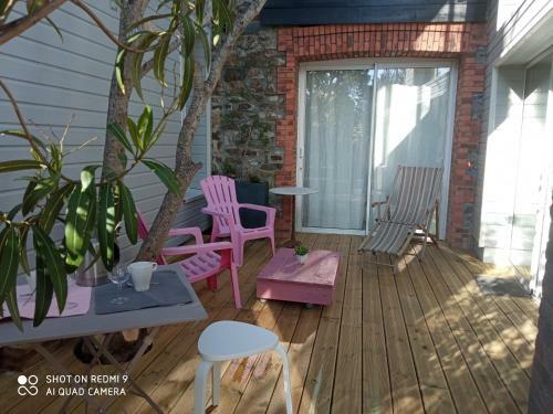 Charmant Logement T2 � 2 Pas De La Mer