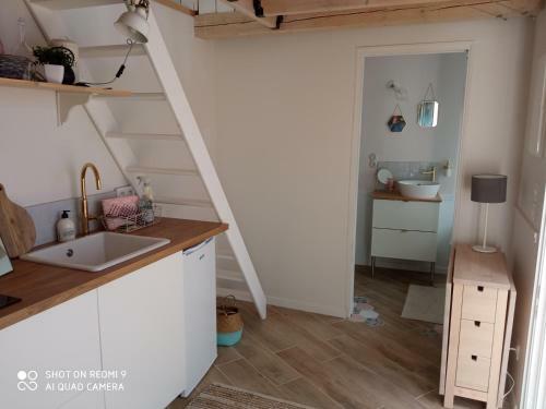 Charmant Logement T2 � 2 Pas De La Mer