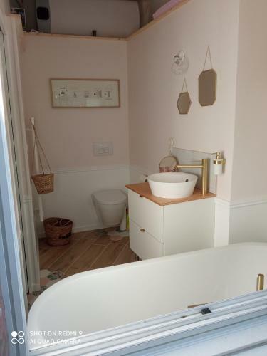 Charmant Logement T2 � 2 Pas De La Mer