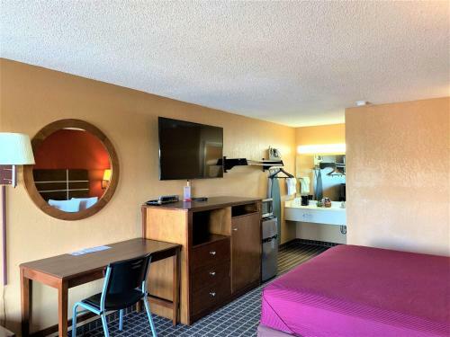 Motel America's Best Inn