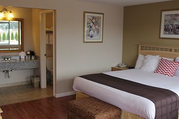 Motel Lakewood Inn