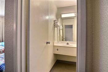Motel 6 Tacoma - Fife