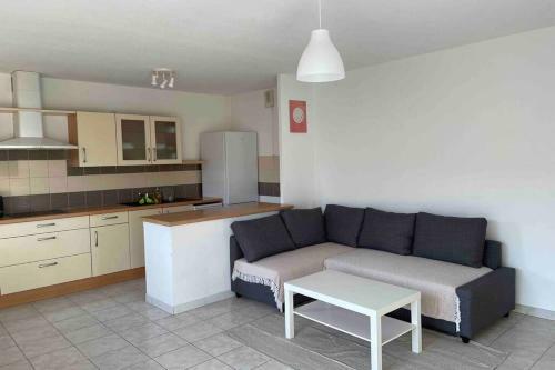Private Apartment For 6 People
