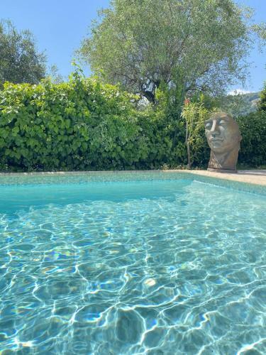 Hostal Bastide A�na