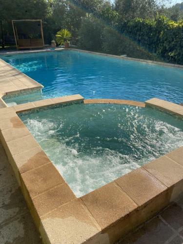 Bastide A�na Spa Et Piscine