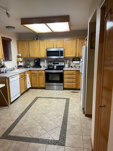 The Comforts Of Home At Peyton Dr