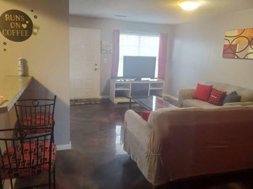 Apartamento 5 Min Walk 2 Memorial Staudim Over 1000 Sq Ft